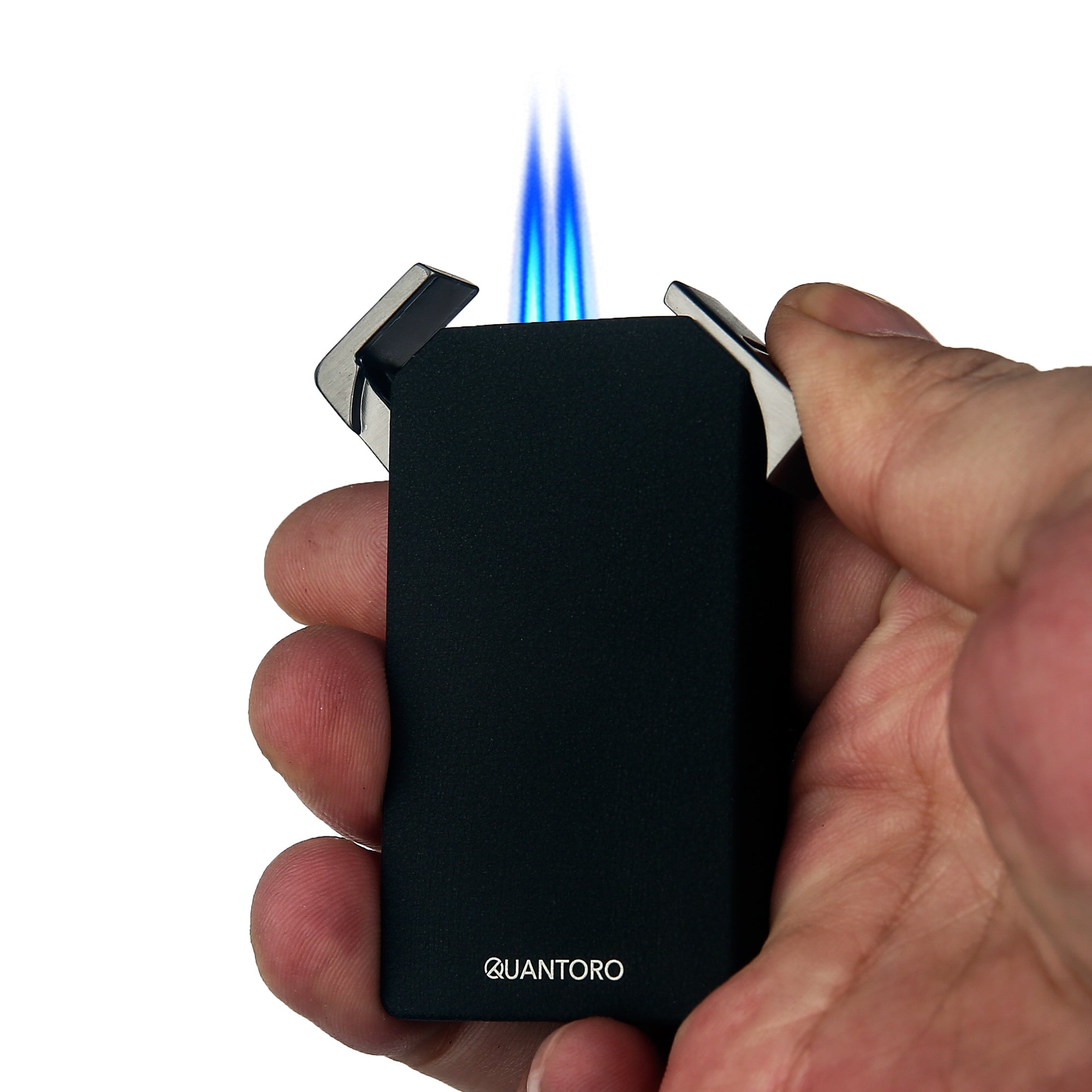 Quantoro MGM05-38 Penetrating Triple Jet Flame E Black Lighter