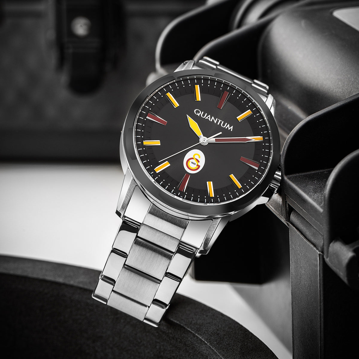 Galatasaray Quantum Wristwatch U231273 - M2 - FREE GS CUP