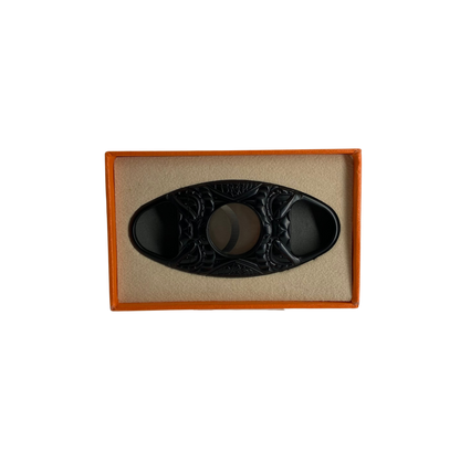 QNN Deri Kılıflı Siyah Kabartmalı Puro Kesici